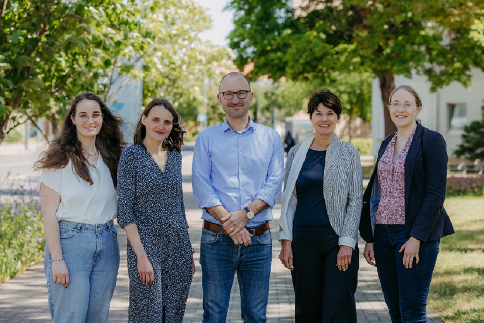 Lehrstuhl_Juni_2025